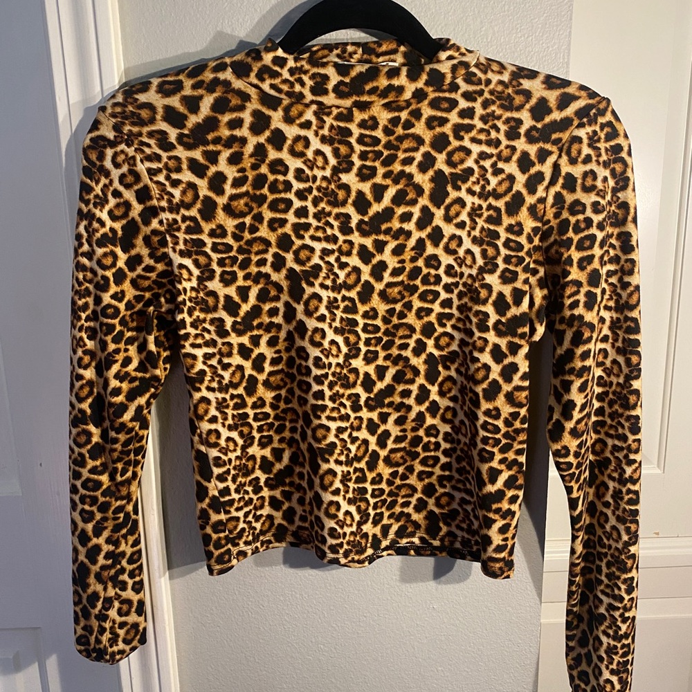 cheetah print long sleeve tight small